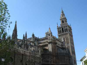 Be lodged in Seville